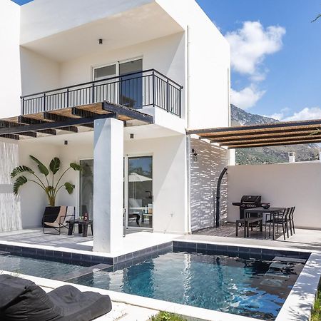 Modern Villa Casa Filo Verde With Private Pool & Bbq,200M From The Beach بلاكاس المظهر الخارجي الصورة